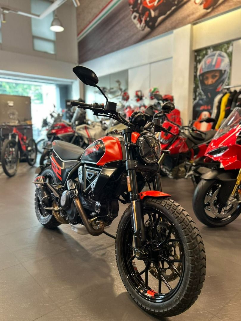 2024 Ducati Scrambler Full Throttle 800 (Category: Motorbikes for Sale) located in Manila. Submitted by vitbrevis77 (Listing ID 1466453468, Image 1). Description: Red with black Ducati Scrambler FT, only 10k mileage, like new. This is a Ducati Pre-Owned unit. We will include 90 days unit warranty, free first PMS at the Ducati service center. Experience the peace of mind and ownership experience of a pre-owned Ducati motorcyle at much lower cost..