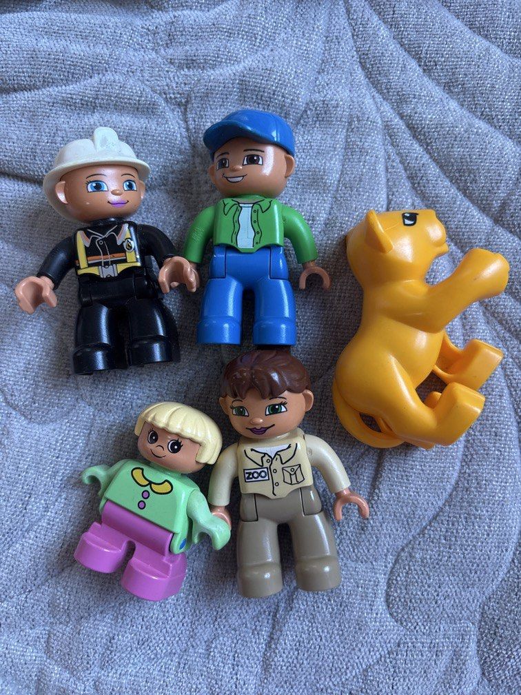 Duplo Set of 5 pcs (Category: Lego & Building Sets) located in Calamba. Submitted by cur8d (Listing ID 1466426003, Image 3). Description: 5 pcs per set as is where is 3 sets available no mixing of parts .
