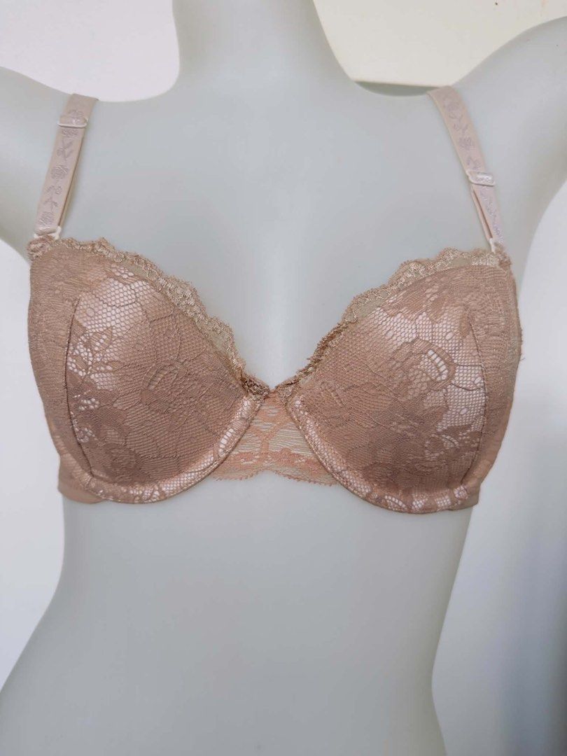 eblin bra 36A (Category: Undergarments & Loungewear) located in San Jose. Submitted by 99ners (Listing ID 1466557561, Image 1). Description: .