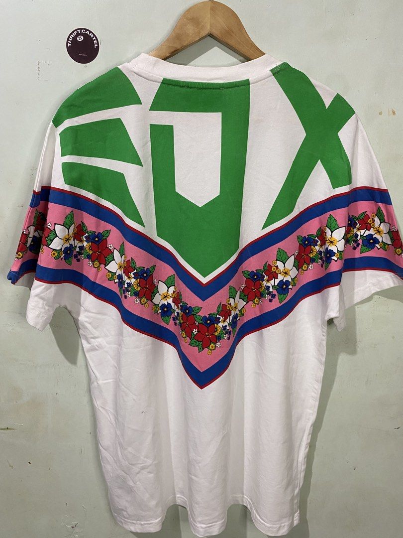 ED HARDY (Category: Tshirts & Polo Shirts ) located in Rizal. Submitted by thrift.cartel (Listing ID 1466381634, Image 2). Description: 1 BEADS MISSING.