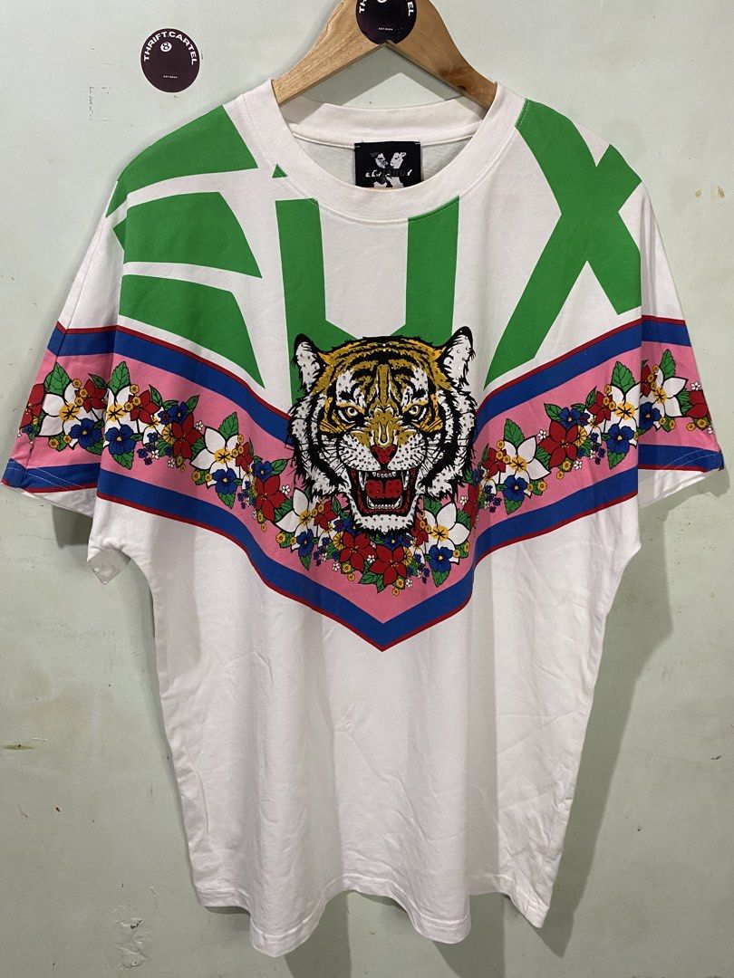 ED HARDY (Category: Tshirts & Polo Shirts ) located in Rizal. Submitted by thrift.cartel (Listing ID 1466381634, Image 1). Description: 1 BEADS MISSING.