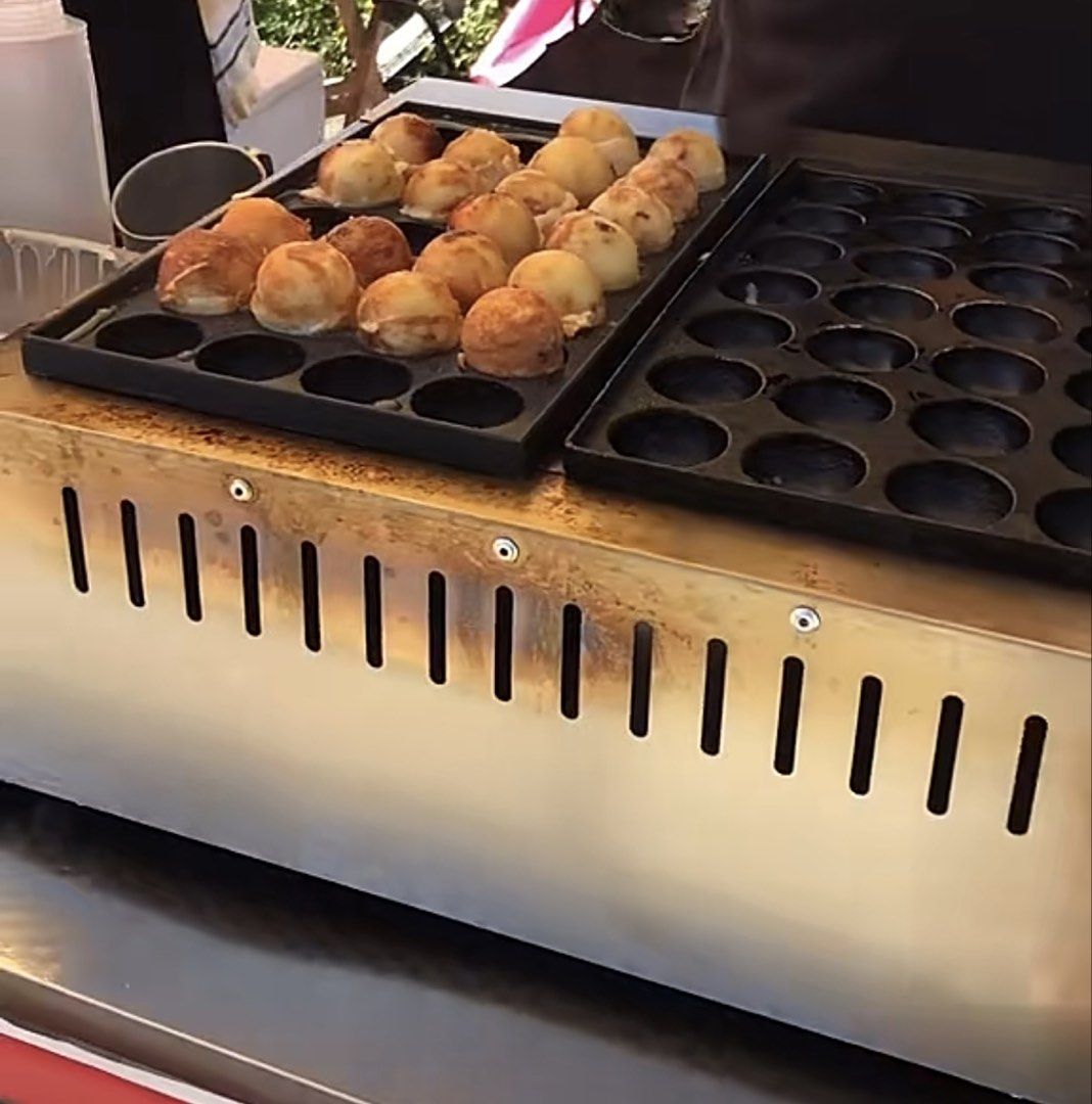 Takoyaki Gas Stove (Category: Other Home Furniture) located in San Jose del Monte. Submitted by elizadelacruz (Listing ID 1466560120, Image 2). Description: slightly used.