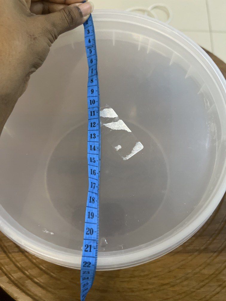 Empty container (Category: Others) located in Puchong. Submitted by gemilangperdanaenterprise (Listing ID 1466500496, Image 3). Description: Halal Transparent with lid Multipurpose .