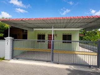 (Category: ) located in . Submitted by house2ubysat (Listing ID 1456761542, Image 1). Description: .
