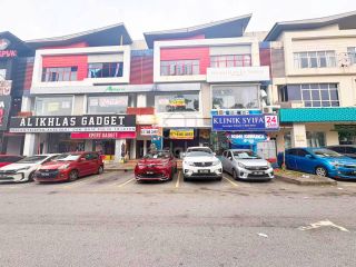 (Category: ) located in . Submitted by zahirajran (Listing ID 1454173978, Image 1). Description: .