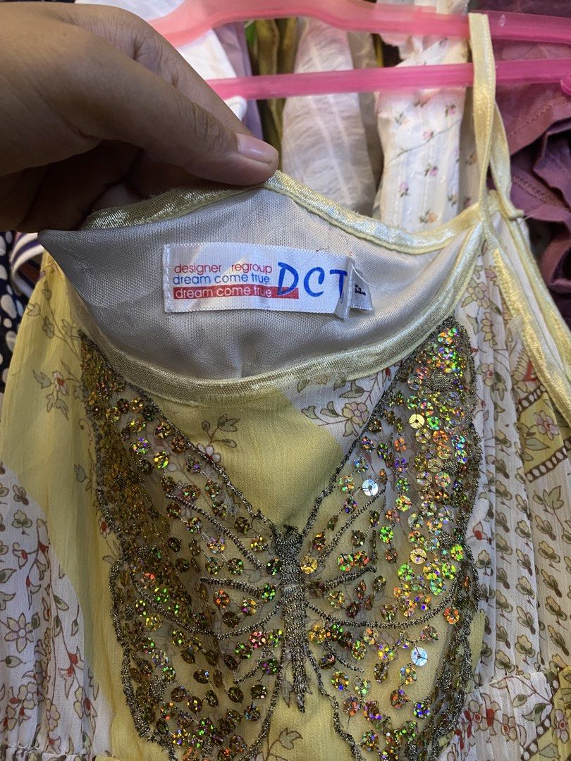 fairy butterfly sequenced top (Category: Blouses) located in Manila. Submitted by oddearth_bc6529 (Listing ID 1466467925, Image 3). Description: .