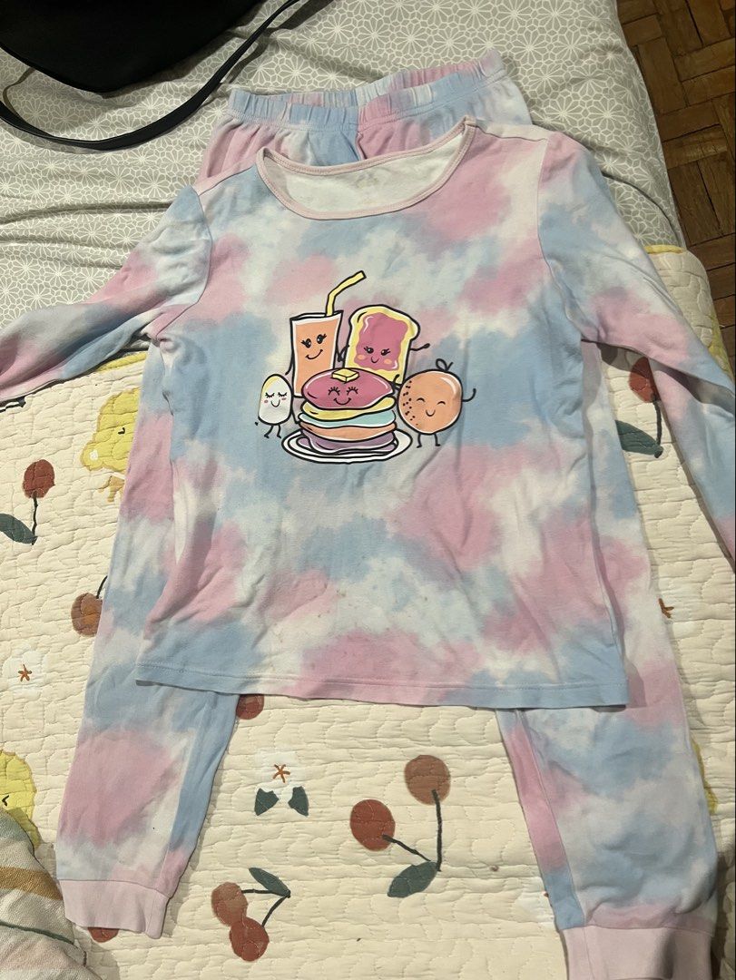 Fast Food Pajama (Category: Babies & Kids Fashion) located in Paranaque City. Submitted by arianem031087 (Listing ID 1466446821, Image 2). Description: Brand: I forgot Age: 6/7/8/9 Small stains but not visible.