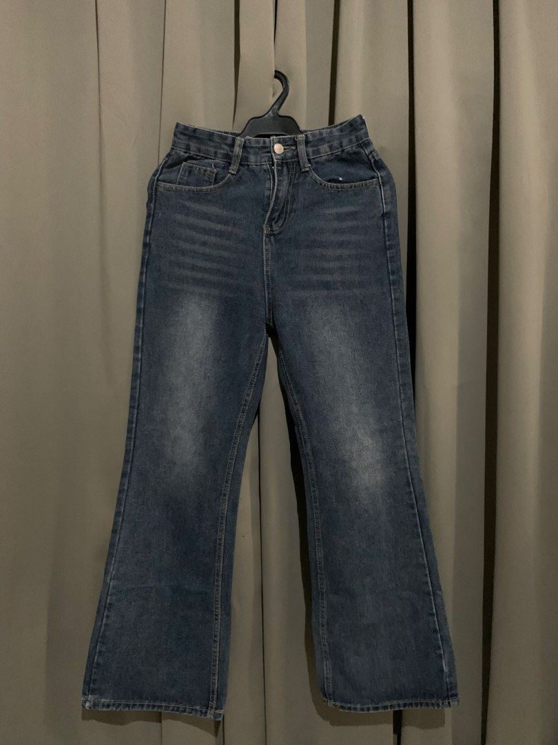 Flared Washed Denim (Category: Jeans) located in Manila. Submitted by belleflor (Listing ID 1466426907, Image 1). Description: .