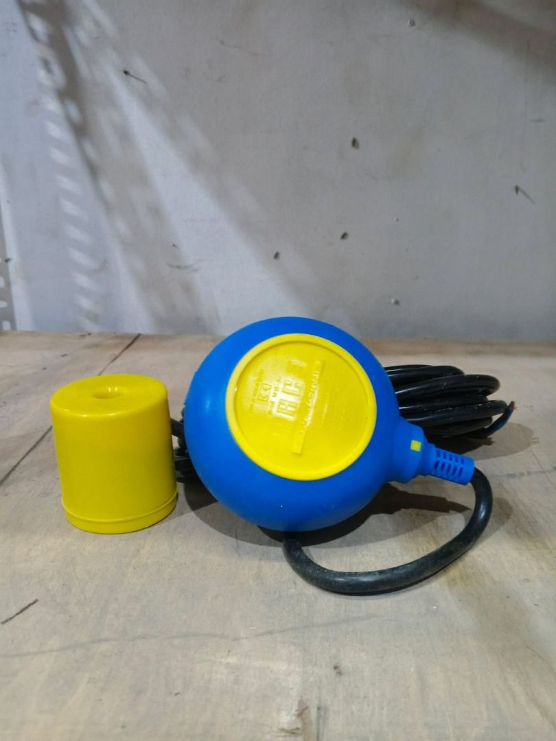 Float Switch Model: MAC-3 (Category: Everything Else Others) located in Manila. Submitted by joeyroque09 (Listing ID 1466355245, Image 3). Description: Float Switch Model: MAC-3.