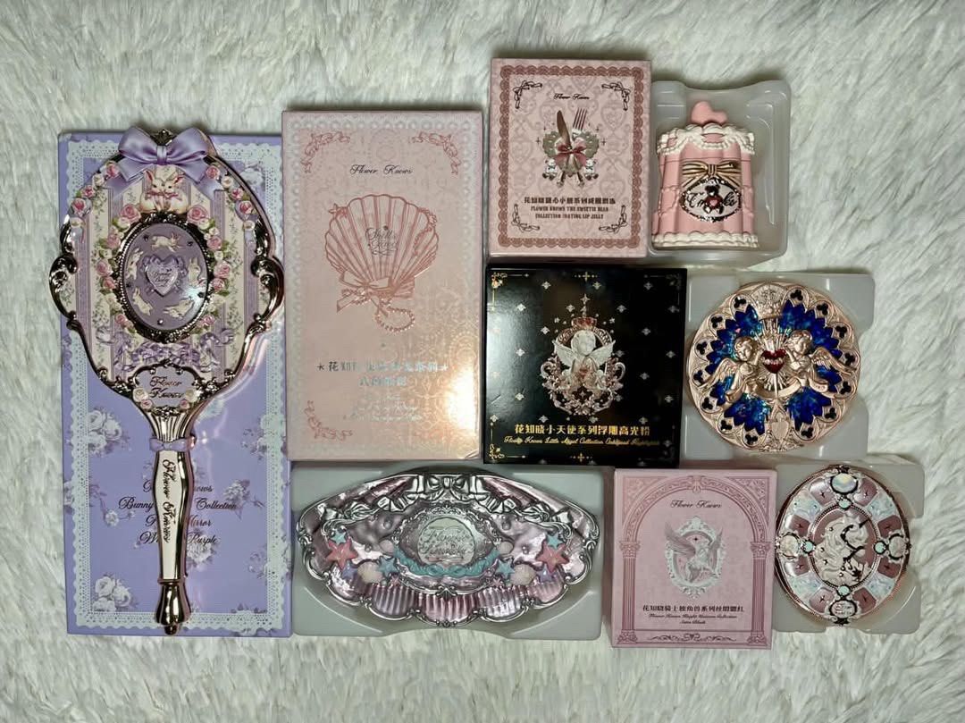 Flower Knows Makeup Bundle XI (Category: Makeup) located in Las Pinas. Submitted by rich.collects (Listing ID 1466479082, Image 1). Description: 💜 Bunny Garden Hand Mirror - Wisteria Purple 💜 Shell’s Jewel Eyeshadow Palette - 02 Marine Shell 💜 Little Angel Embossed Highlighter - L04 Moon River 💜 Knight Unicorn Satin Blush - 01 Carousel Waltz 💜 The Sweetie Bear Coating Lip Jelly - JE06 Strawpop.
