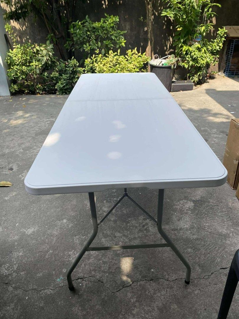 Foldable Table @4ft and 6ft (Category: Tables & Sets) located in Cavite. Submitted by qa_assorted (Listing ID 1466393781, Image 3). Description: ONHAND❗ 💥FOLDING TABLE ✓4ft -P1,550 ✓6ft -P2,000 - Brandnew - Fold in half - Durable - For outdoor and indoor use Dimension: 6ft(W70cm×L180cm×H 74cm) ✓Cash on delivery 🛵Lalamove 📍Noveleta/Imus Cavite For inquiry and reservation kindly DM 📩.