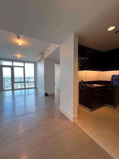 (Category: ) located in . Submitted by hvp.realtyinc (Listing ID 1466433181, Image 1). Description: .