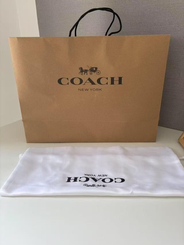 FOR SALE AUTHENTIC SET COACH BAG COMPLETE PACKAGING (Category: Looking For) located in Las Pinas. Submitted by outerwearsmanila (Listing ID 1466361372, Image 2). Description: Description Brand New AUTHENTIC GAURANTEE 💯 Complete set packaging 1 Paper bag large 1 dust bag large 1 plastic bag 1 complete Gift Card with envelope. 599.00.