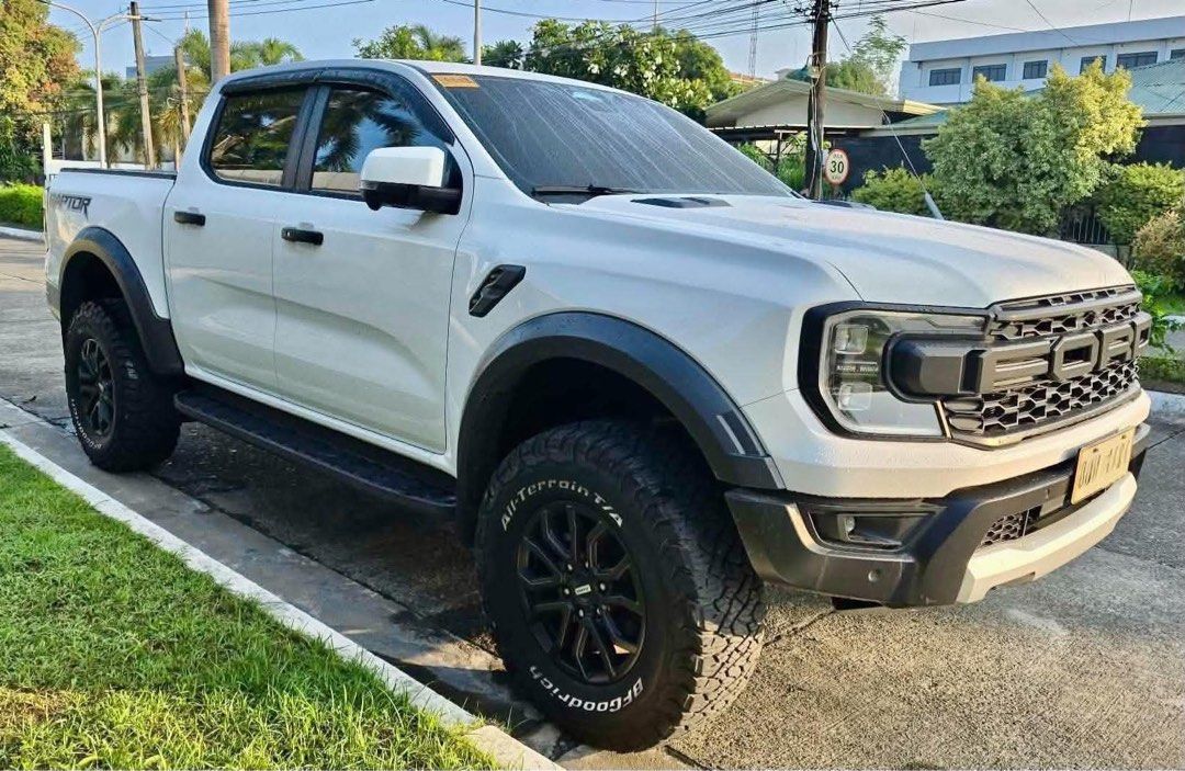 Ford Ranger Raptor Next-Gen Auto (Category: Used Cars) located in Manila. Submitted by quality_cars (Listing ID 1466527658, Image 2). Description: New unit, 2026 Ford Ranger Raptor NEXT-GEN, Automatic Transmission, Diesel, 21k mileage (Fully casa maintained w/ records) Unit is in pristine / brand-new condition, complete legal papers, manuals and keys. 🫰 Selling for 1.985m negotiable / best offer, trade-in / financing okay. We also ship nationwid