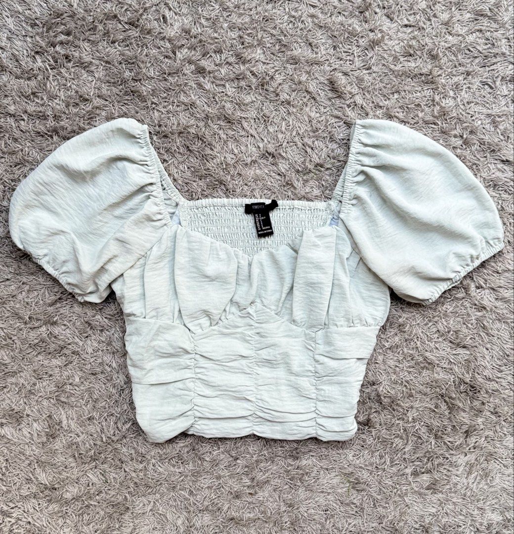 Forever21 (Category: Others Tops) located in Butuan. Submitted by anella.archive (Listing ID 1466527771, Image 1). Description: .