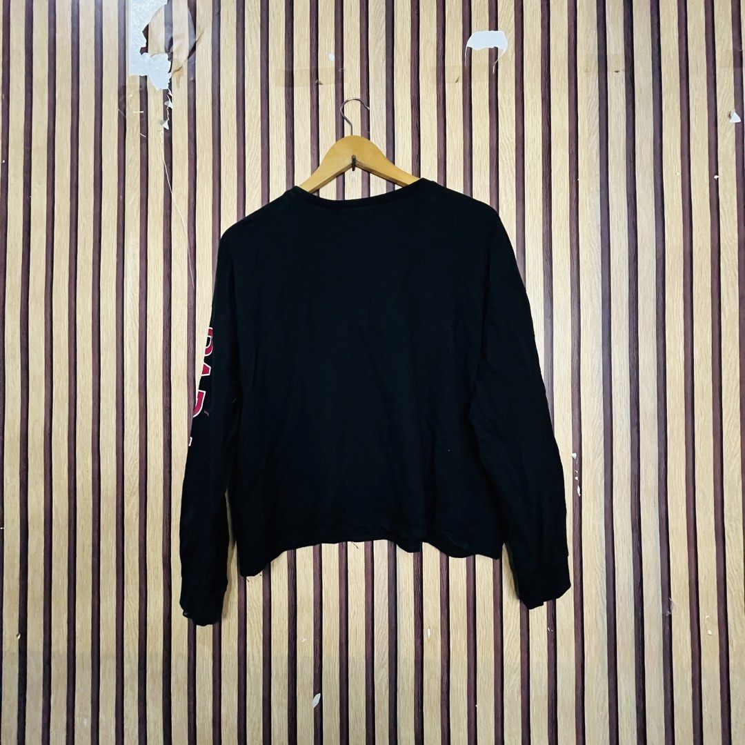 F21 FOREVER 21+ PARADISE OVERSIZED STREETWEAR SKATER GRUNGE PULLOVER SWEATSHIRT SHIRT BLACK 1X 25x27 (Category: Coats, Jackets and Outerwear) located in Dasmarinas. Submitted by yg_supplies (Listing ID 1466443236, Image 2). Description: PLEASE READ FAQ’s > Yes, available! > Last price posted. TAKE IT OR LEAVE IT! > Dasmariñas Cavite > ADDITIONAL PHOTOS are NOT AVAILABLE as we seal the items after taking pictures. > GCASH payment > JNT shipping / 