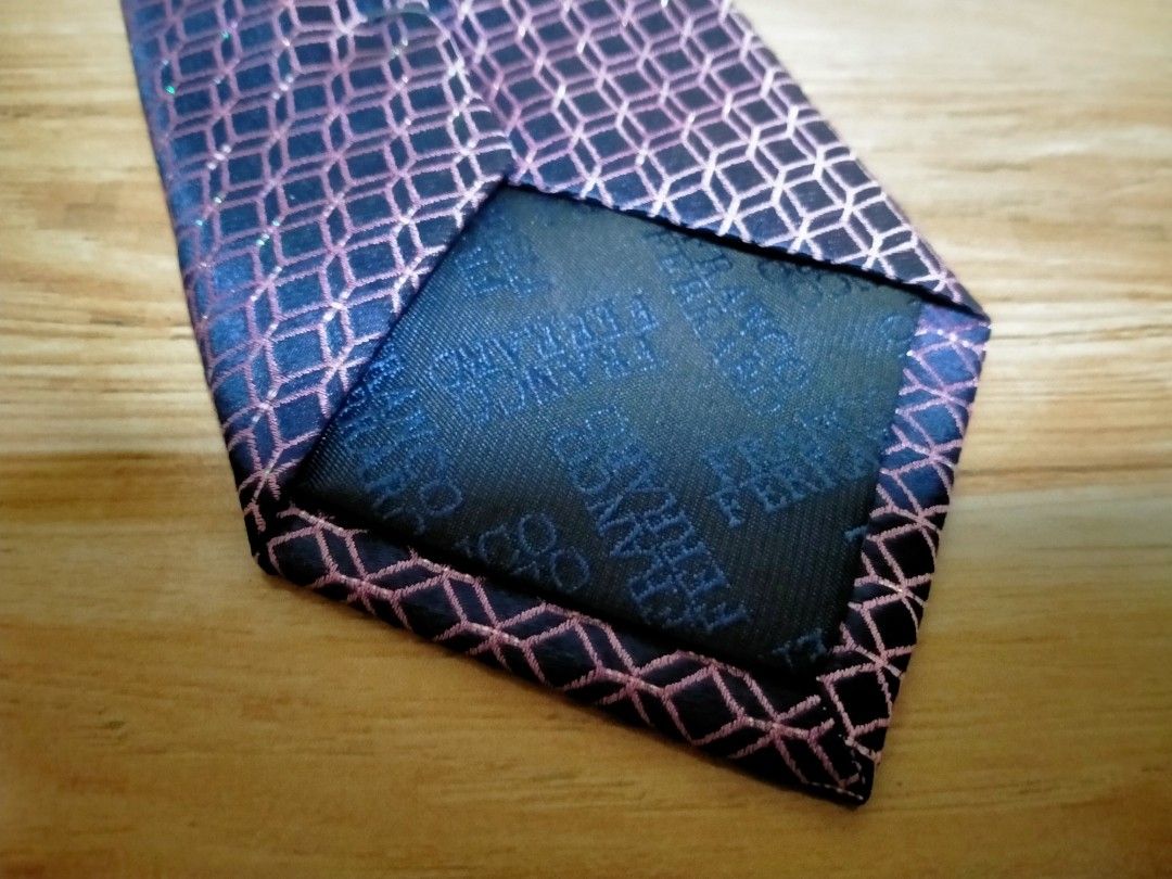 FRANCO FERRARO CRYSTAL GLITTER NECKTIE (Category: Ties) located in Cabuyao City. Submitted by Bike_Clothing10 (Listing ID 1466387717, Image 3). Description: READ FIRST.... FOR SALE: FRANCO FERRARO CRYSTAL GLITTER NECKTIE Excellent Condition Looks New PRICE: 1250 Free Shipping (J&T) -NO COD/COP- PICK UP OR SHIPPING ONLY LOC: Cabuyao Laguna PM FOR INQUIRIES -Thanks-.