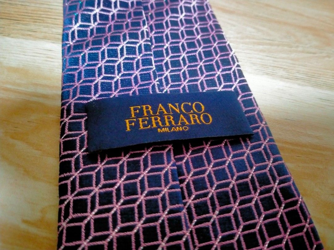 FRANCO FERRARO CRYSTAL GLITTER NECKTIE (Category: Ties) located in Cabuyao City. Submitted by Bike_Clothing10 (Listing ID 1466387717, Image 2). Description: READ FIRST.... FOR SALE: FRANCO FERRARO CRYSTAL GLITTER NECKTIE Excellent Condition Looks New PRICE: 1250 Free Shipping (J&T) -NO COD/COP- PICK UP OR SHIPPING ONLY LOC: Cabuyao Laguna PM FOR INQUIRIES -Thanks-.