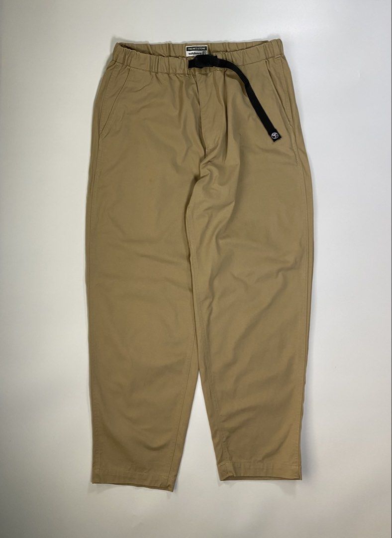 Freak Store Outdoor Japan (Category: Chinos) located in Bago City. Submitted by johnpaul_gidlayan (Listing ID 1466412756, Image 1). Description: Freak Store Outdoor Item Details Size: 30-35 Lenght: 41 Leg Opening: 8 Rise: 12.5 Condition: Excellent condition (needwash) Color Rate: 9.5/10 Flaws: None (Item color vary due to lighting) — Price: 1100+sf.