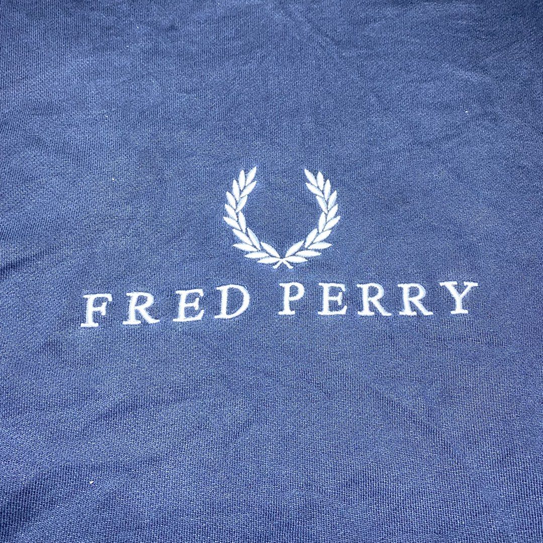 Fred Perry (Category: Hoodies) located in Zamboanga. Submitted by bibyow (Listing ID 1466471568, Image 2). Description: medium on tag.