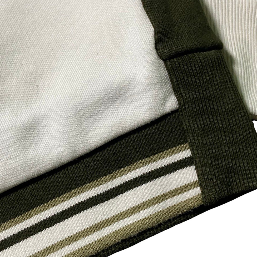 Fred Perry Cream Longsleeve ( As New ) (Category: Formal Shirts) located in Manila. Submitted by streetplug (Listing ID 1466529038, Image 3). Description: issues | flaws : none ☑️ measurement : 22 x 28 color rate : 10 / 10 🎨 location : las piñas 📍 jnt | lbc | lalamove meetup around las piñas area ‼️.