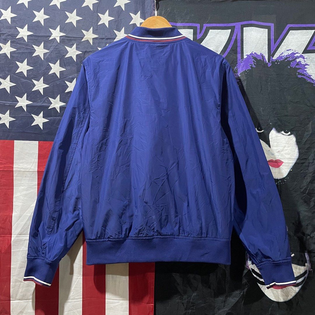 Fred Perry Twin Tipped Brentham Bomber Jacket (Category: Coats, Jackets and Outerwear) located in Pandi. Submitted by 28hundreds (Listing ID 1466441943, Image 2). Description: Fred Perry Twin Tipped Brentham Bomber Jacket W 21.5 • L 26 as new condition 10/10,(tinanggal lang po yung hangtag) authentic, water resistant, nylon/polyester shell, full zip see detailed pics to appreciate the piece thank you. - 3500 negotiable / bulacan.