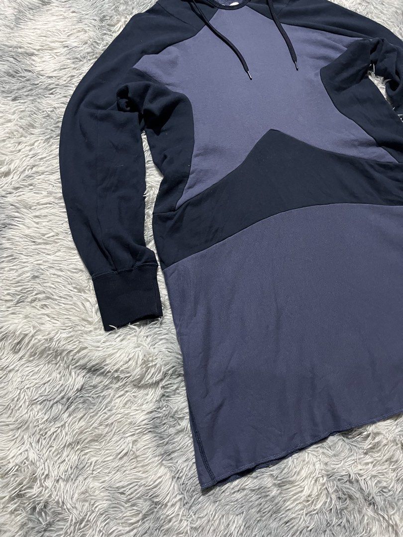 Ganryu x COMME des GARCONS Long Hoodie (Category: Others Tops) located in Sasmuan (Sexmoan). Submitted by winterclothes.ph (Listing ID 1466485878, Image 3). Description: Ganryu x COMME des GARCONS Long Hoodie M on tag Width 19.5 Length 35.5 Excellent Condition.