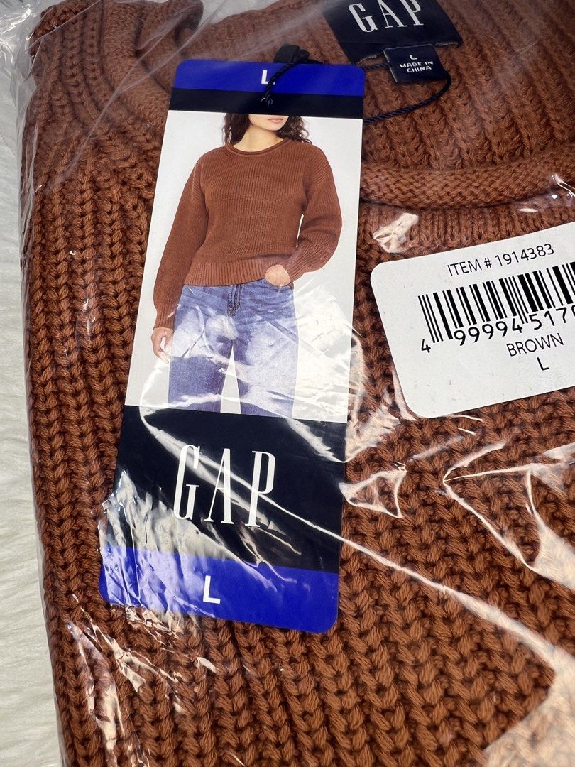 GAP Brown Ribbed Knit Sweater (Category: Coats, Jackets and Outerwear) located in Quezon City. Submitted by gigisantos (Listing ID 1466505486, Image 2). Description: 100% original from USA/Canada Brand new Moneyback guarantee if proven fake Open for lay away Pm for details Thank you and God bless Pls like, follow and share my fb page: g_shoppe21 Thank you Disclaimer: No copyright infringement is intended. I am not affiliated with the brand featur