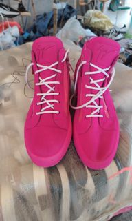 (Category: ) located in . Submitted by ea__thrift (Listing ID 1466391882, Image 1). Description: .