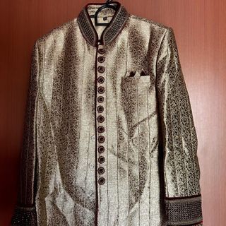 (Category: ) located in . Submitted by nisha.wears (Listing ID 1466465937, Image 1). Description: .