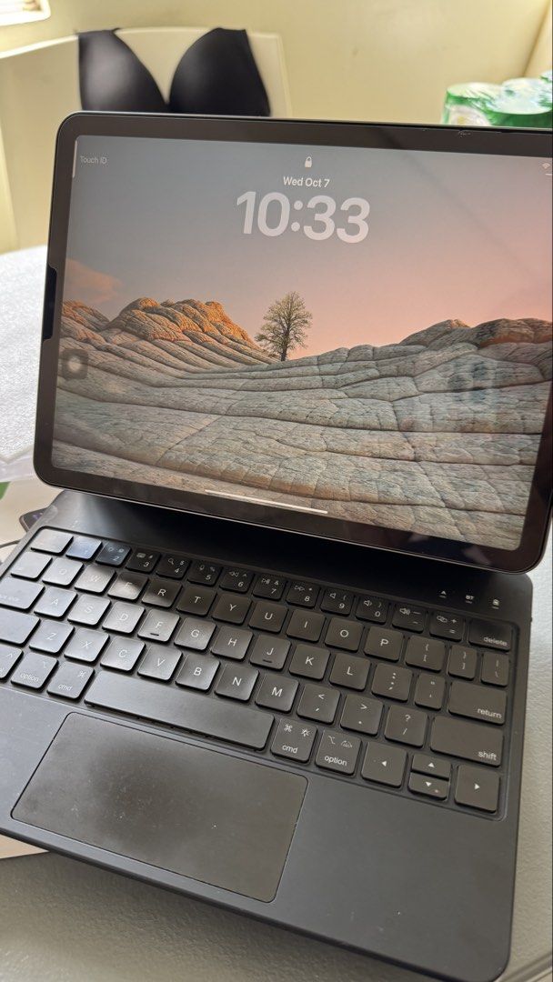 Goojodoq wireless keyboard for ipad pro air 4 5 (Category: Cases & Sleeves) located in Angeles City. Submitted by imymeminexx (Listing ID 1466357832, Image 1). Description: Goojodoq wireless keyboard case For ipad pro, Air 4 and Air 5 11 / 10.9 inch Complete accessories Can send demo video All keys are working Can do meet up around Angeles City or LBC MOP.
