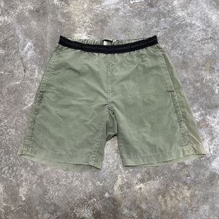 (Category: ) located in . Submitted by hoodklstore (Listing ID 1466415719, Image 1). Description: .