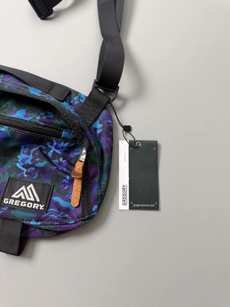 GREGORY TAILMATE AND CROSSBODY BAGS (Category: Cross-body Bags) located in Guagua. Submitted by sweetboyy (Listing ID 1466472408, Image 2). Description: GREGORY TAILMATE AND CROSSBODY BAGS.