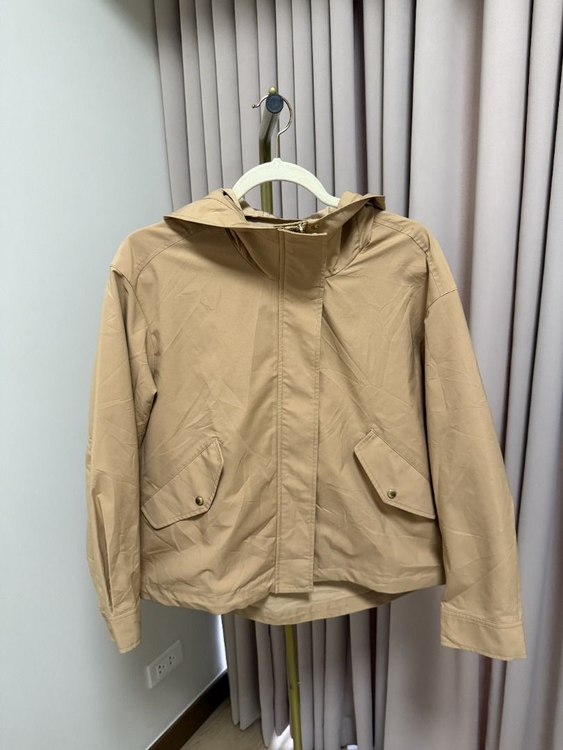 GU Brown Jacket in Medium (Category: Coats, Jackets and Outerwear) located in Marikina City. Submitted by tashdeclutters. (Listing ID 1466347999, Image 1). Description: ✨GU Brown Jacket in Medium - P590 ✨ Condition 3: Good/Lightly Used 🛍️ Purchased in: Japan ✨ @tashdeclutters ✨ Created to share the things that no longer spark joy with Tash — and hopefully, let them spark joy for someone else. 🤍 📌 SHOP POLICIES • Prices posted are FINAL. • NO L