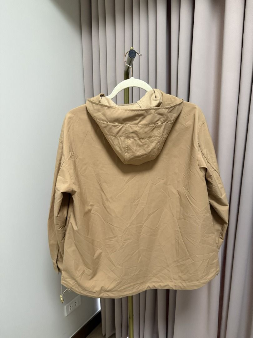 GU Brown Jacket in Medium (Category: Coats, Jackets and Outerwear) located in Marikina City. Submitted by tashdeclutters. (Listing ID 1466347999, Image 2). Description: ✨GU Brown Jacket in Medium - P590 ✨ Condition 3: Good/Lightly Used 🛍️ Purchased in: Japan ✨ @tashdeclutters ✨ Created to share the things that no longer spark joy with Tash — and hopefully, let them spark joy for someone else. 🤍 📌 SHOP POLICIES • Prices posted are FINAL. • NO L