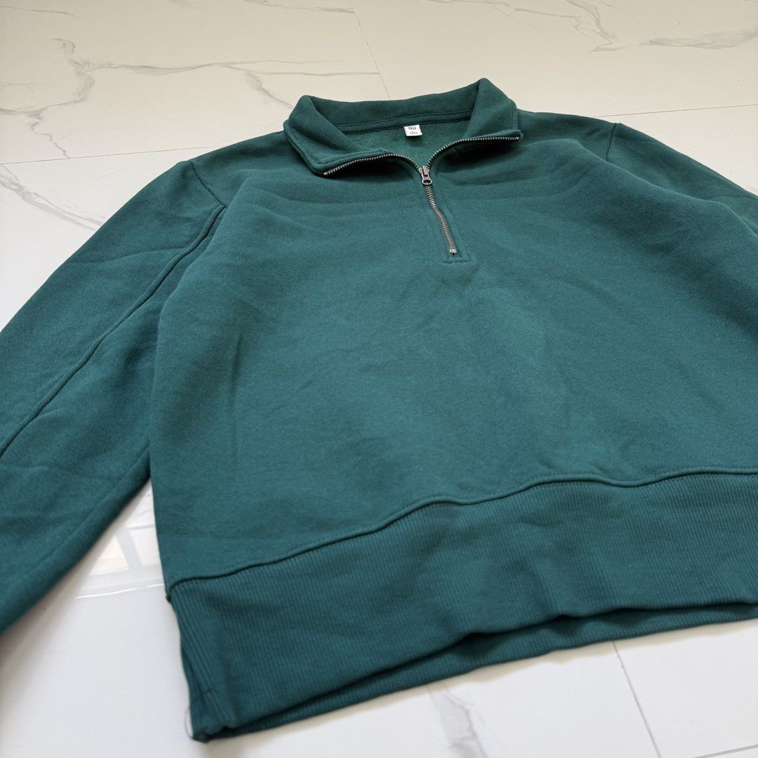 GU Heavy Weight Sweat Half Zip Pullover (Category: Coats, Jackets and Outerwear) located in Santo Tomas. Submitted by the580closet (Listing ID 1466493238, Image 3). Description: GU Heavy Weight Sweat Half Zip Pullover - Large 18.5 inches - chest 21.5 inches - length 16.5 inches - shoulder 21 inches - sleeves length .