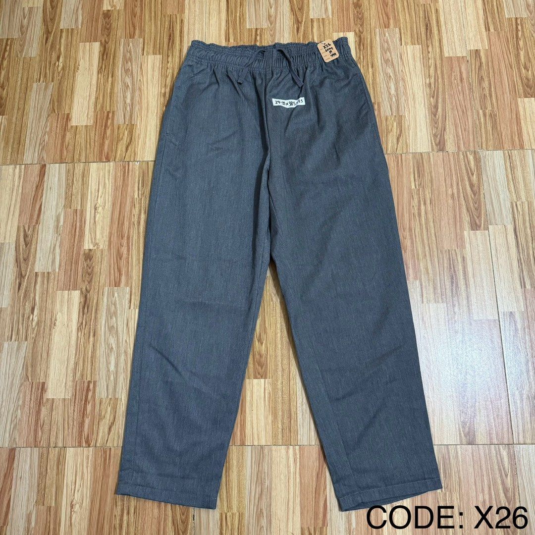 GU MEN’S CHEF PANTS (Category: Trousers) located in Manila. Submitted by thrifthing_121102 (Listing ID 1466496915, Image 1). Description: GU MEN’S CHEF PANTS •SIZE MEDIUM •WAIST - 29-35” •LENGTH - 38.5” •HEM - 7.5” •EXCELLENT CONDITION •NO ISSUES ₱499 + SF ✅All items are in excellent to new condition. ✅Color may vary due to lighting. 📦J&T Express or Lalamove Shipping. 💸Gcash Payment. 📍Moonwalk, Paranaque City.