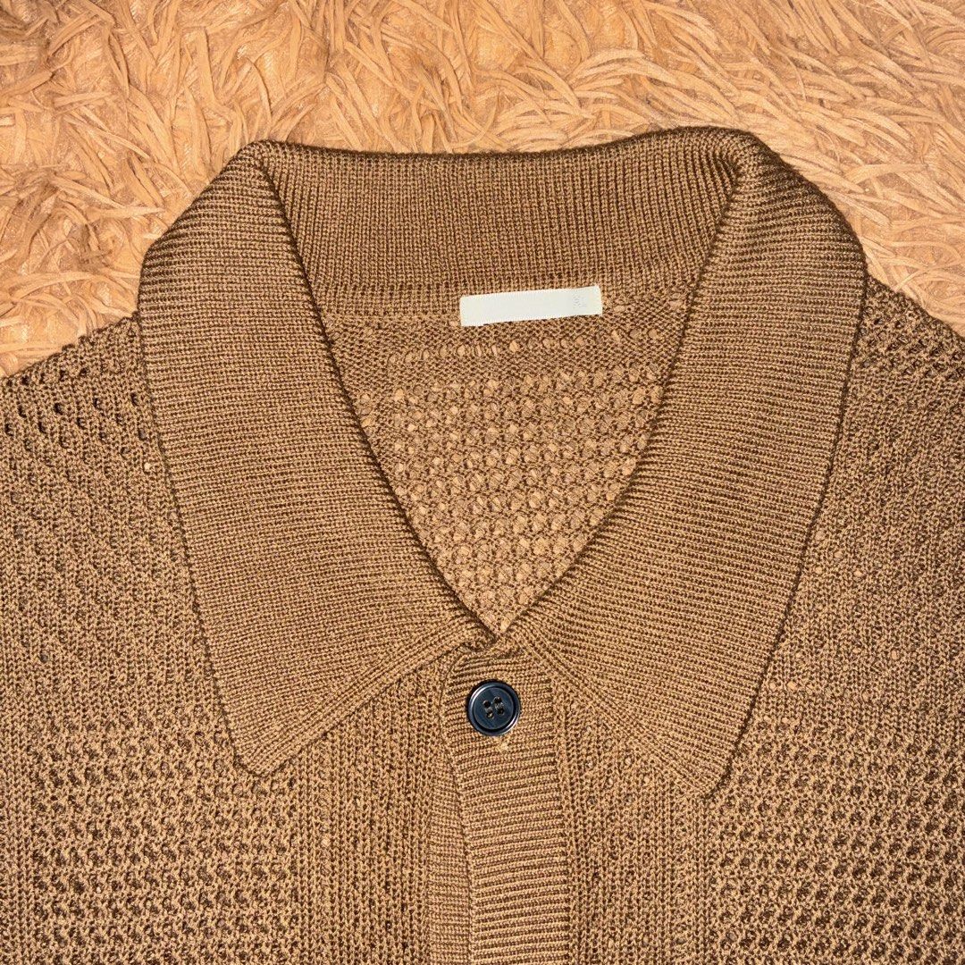 GU Mesh Knit Polo (Category: Formal Shirts) located in Nabua. Submitted by elevadoray (Listing ID 1466394612, Image 2). Description: GU Mesh Knit Polo XL (25 x 29 Inches) Excellent Condition (10/10) P650.