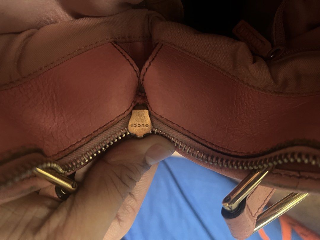 Gucci (Category: Luxury Bags & Wallets) located in Manila. Submitted by swiftrabbit_1b4093 (Listing ID 1466408591, Image 3). Description: .