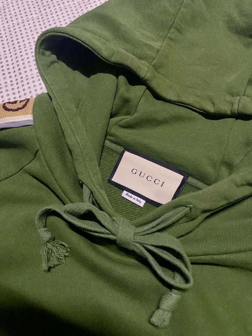 GUCCI (Category: Coats, Jackets and Outerwear) located in Lucena. Submitted by southdeals4301 (Listing ID 1466501744, Image 3). Description: GUCCI HOODIE INTERLOCKING GG LOGO SIDE TAPE SIZE XXL ACTUAL MEASUREMENTS LENGTH 27.5 WIDTH 23.5 VERY GOOD CONDITION.