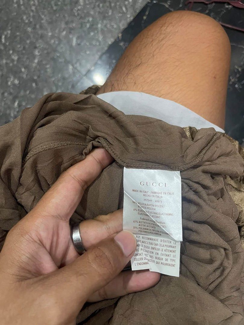 Gucci ABBIGLIA (Category: Announcements) located in Caloocan City. Submitted by lux.05 (Listing ID 1466482703, Image 3). Description: Good asnew No issue Authentic Size small to medium Or best offer dm.