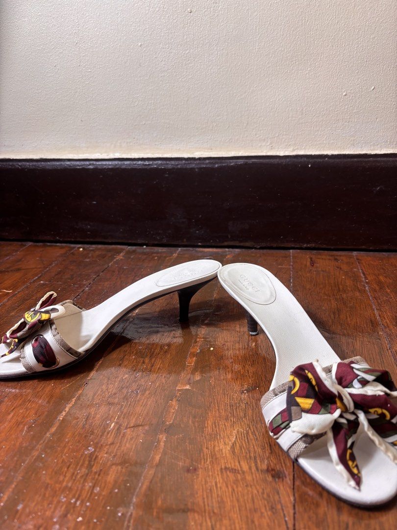 Gucci Beige Leather Slide Sandals (Category: Sandals) located in Manila. Submitted by earlylifecrisis3 (Listing ID 1466460048, Image 2). Description: Size 36 Condition 9/10 Measure it by inch Insole: 9.5 Outsole: 9.5 Heels: 1.5 •Refund / Returns not allowed allowed •Please do check the dimensions size on labels sometimes are not accurate on the sizing •Ask me before purchasing.