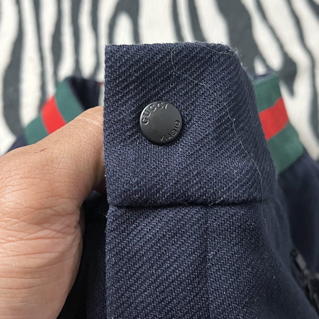 Gucci black nylon short (Category: Luxury Apparel) located in Manila. Submitted by royaldripmanila (Listing ID 1466504848, Image 2). Description: No issue W28-30 L14.