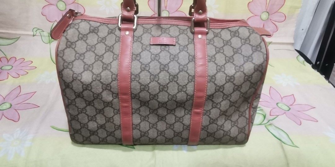 GUCCI monogram speedy boston hand bag (Category: Luxury Bags & Wallets) located in Baguio. Submitted by princessjhade (Listing ID 1466435717, Image 2). Description: Speedy 35 Very good condition Plus shipping.