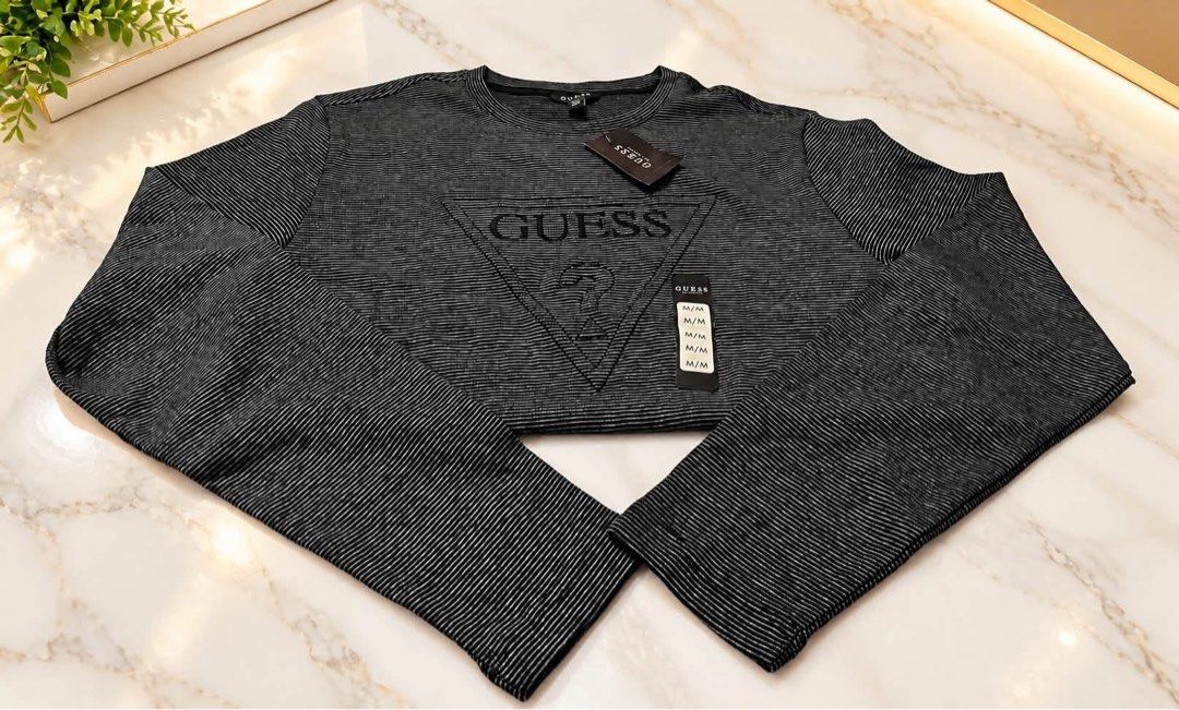 Guess Longsleeves Crewneck Tee (Category: Formal Shirts) located in Santa Rosa. Submitted by ninaparis (Listing ID 1466442194, Image 3). Description: Guess Men’s Longsleeves Crew Neck Tee size Medium.
