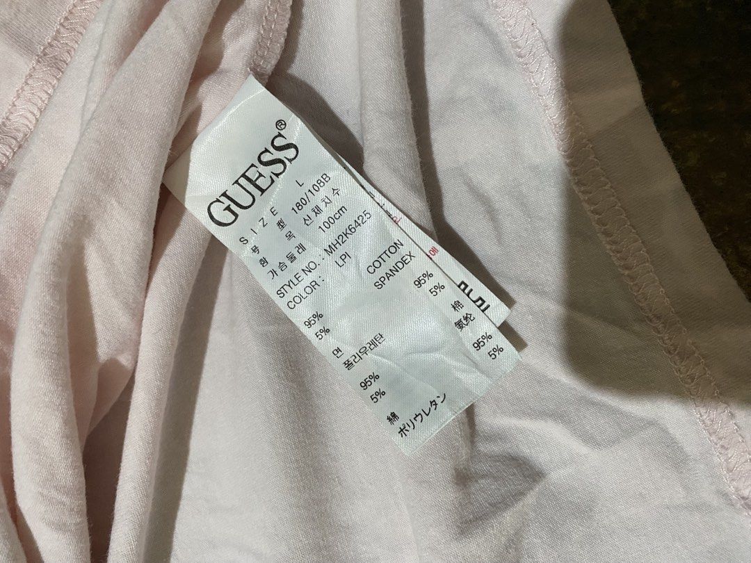 Guess Tshirt (Category: Tshirts & Polo Shirts ) located in Cebu City. Submitted by muzanoren (Listing ID 1466507469, Image 3). Description: No Issue Excellent condition 9.8/10 overall Large on tag Dimensions 20x27.