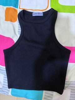 (Category: ) located in . Submitted by savemywears (Listing ID 1466455884, Image 1). Description: .