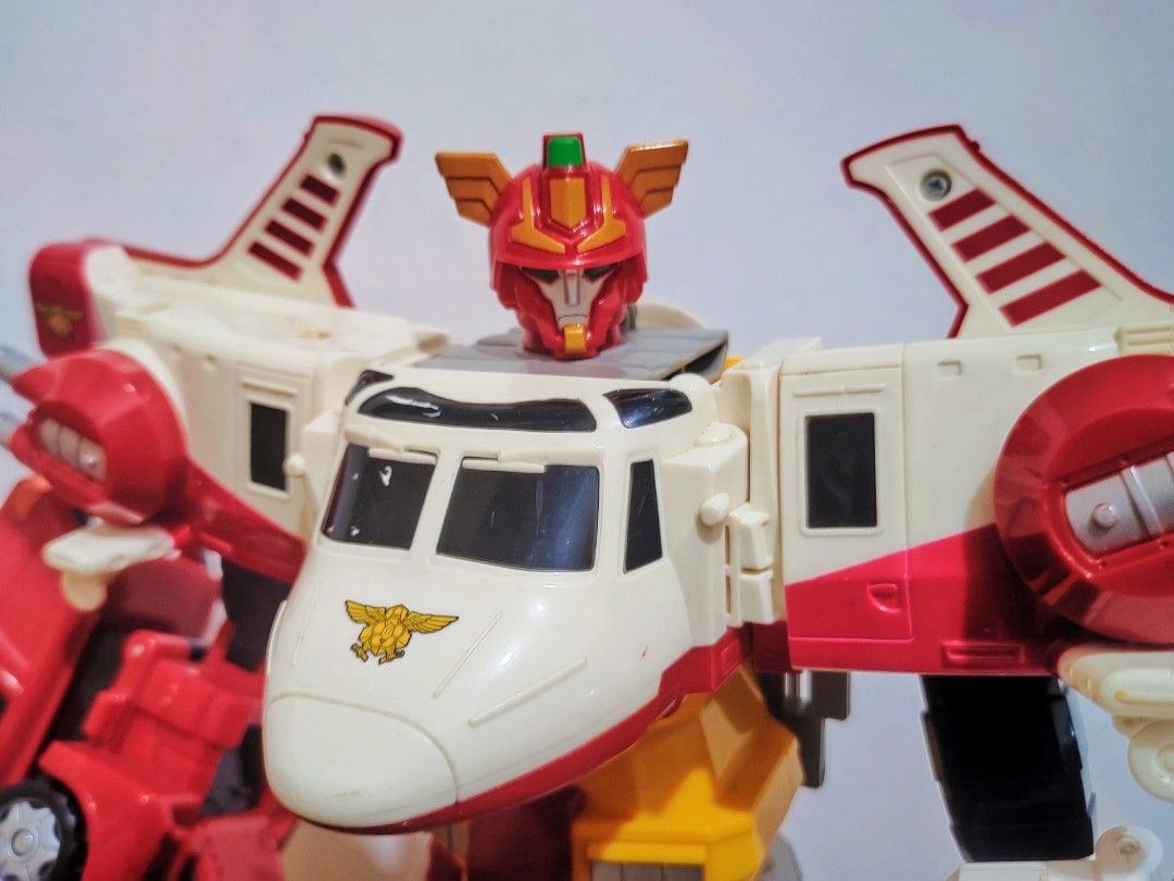 Hello Carbot Mighty Guard Combiner Robot (Category: Action & Battle Toys) located in Paranaque City. Submitted by corner24 (Listing ID 1466387769, Image 2). Description: What you see is what you get (AS IS) 2nd Hand Condition, Expect sign of usage/ Paint chips etc See photos for Actual Condition Missing Weapons/ accessories ❌ Not Working Electronics❌ No Reservation/ 1st to Pay Basis Korean/Japan Surplus *Original *Excellent quality *Pls manage yo