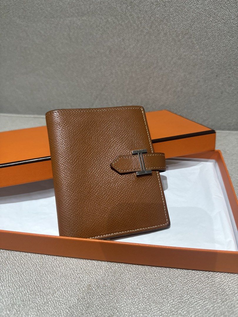 Hermes bearn wallet (Category: Luxury Bags & Wallets) located in Quezon City. Submitted by slluxury_ph (Listing ID 1466439930, Image 1). Description: Hermes Bearn wallet Still in good condition Provided box .