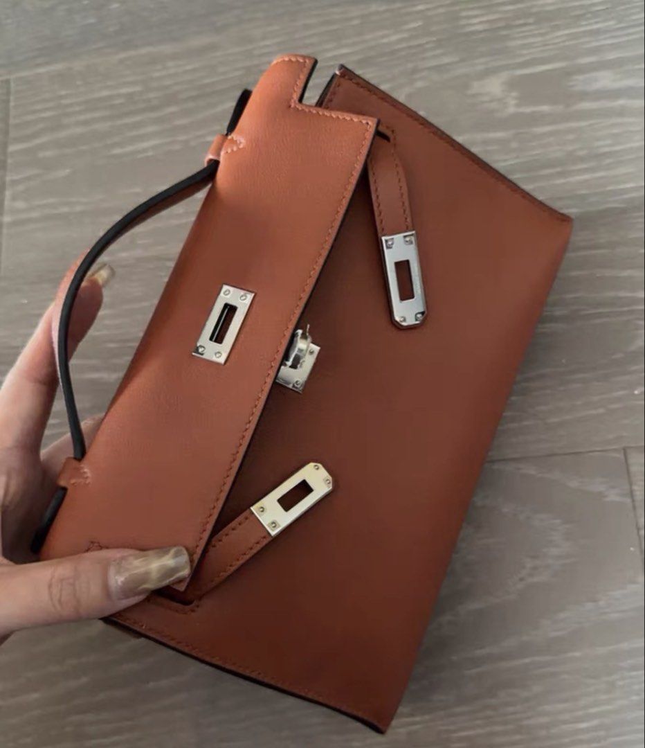 Hermes kelly一代 愛馬仕 楓葉棕 銀扣 X刻 99 （分類：手袋及銀包）位於 Hong Kong。 由 bellize.luxury 提交（商品編號 1466550571，圖片 2）。簡介： 。